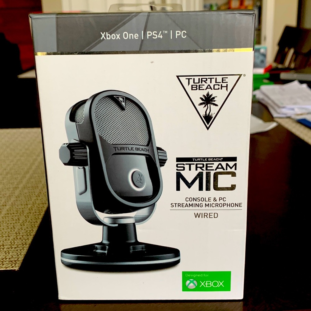 Turtle beach gaming mic. Has not been open and it’s fresh in the box.